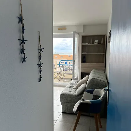 Apartman Cozy Nest Sea View